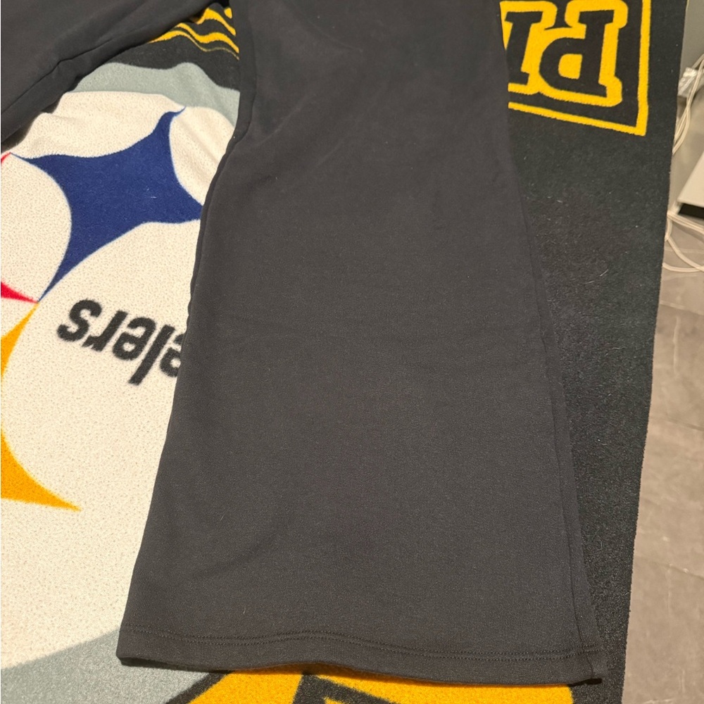 Hollister Black Wide Leg Sweat Pants - Picture 5 of 6